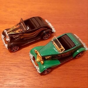 Set of Two 2000 Hot Wheels '33 Ford Roadster